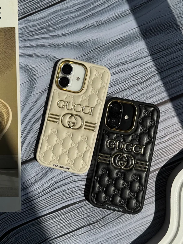 قاب گوشی طرح پافری گوچی GUCCI لوکس گوشی آیفون 15 پرومکس رنگ: مشکی، مدل گوشی: iPhone 15Promax
