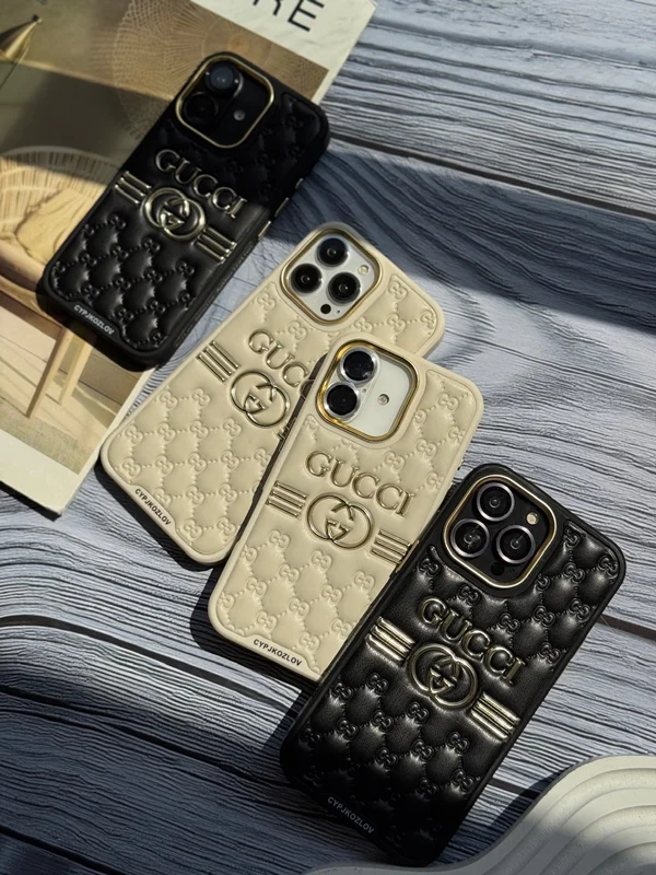قاب گوشی طرح پافری گوچی GUCCI لوکس گوشی آیفون 15 پرو رنگ: مشکی، مدل گوشی: iPhone 15Pro - Image 2