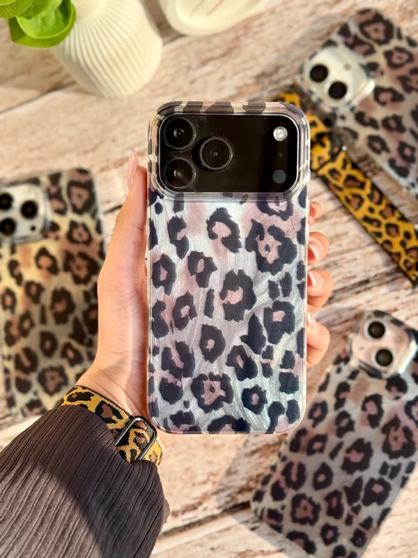 قاب طرح چیک چیتا گوشی آیفون 16 مدل: iPhone 16 - Image 3
