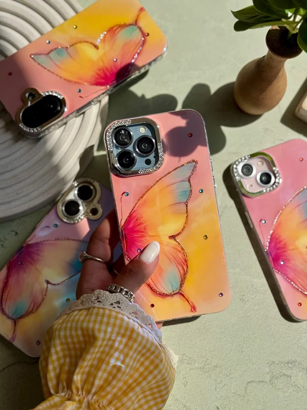 قاب طرح پروانه فانتزی مدل: iPhone 16 - Image 4
